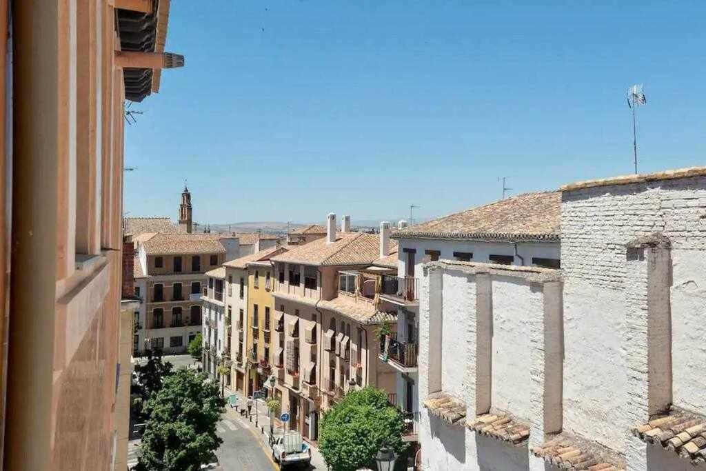 Luxe Haven In Granada Apartment Exterior photo