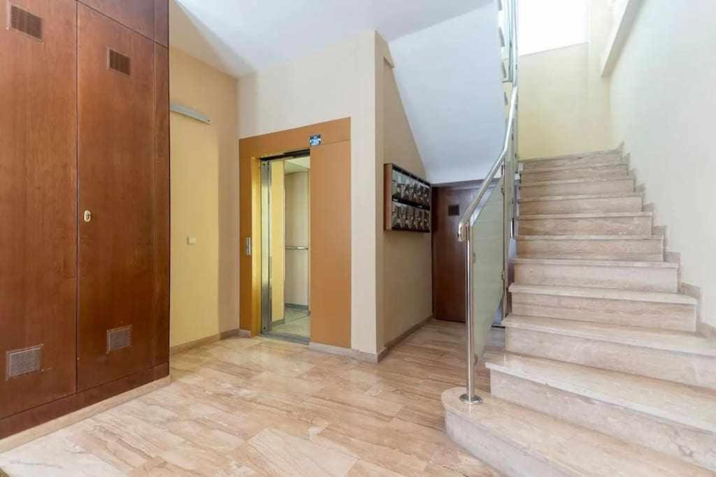 Luxe Haven In Granada Apartment Exterior photo